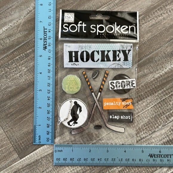 NWT 6 Hockey Themed Sticker Packages - Variety of Sizes and Styles! - Picture 9 of 17